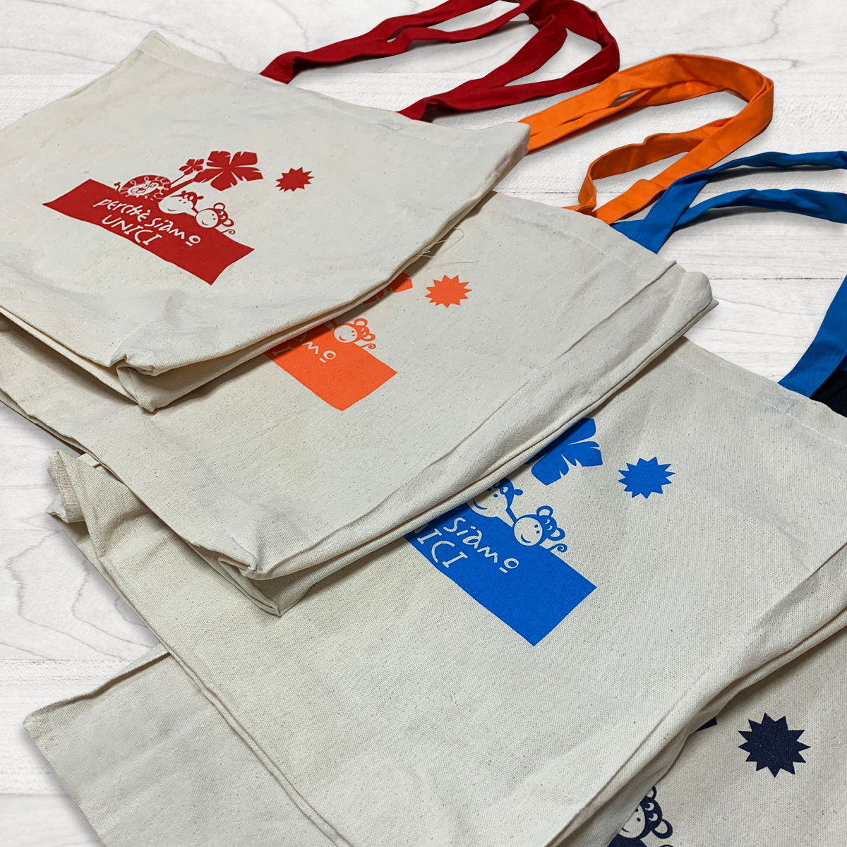 Shopping bag personalizzata con logo - Associazione Perchè siamo unici